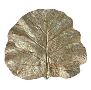 Good Design Aluminium Gold Color Leaf Dish for Serving Fruits Dry Fruits Chocolates <b>Snacks</b> <b>Tray</b> at Lowest Sale Price - Product Image 3