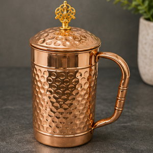 Carafe en cuivre martelé artisanale, pichet à eau au motif nid d'abeille gaufré, récipient décoratif en cuivre fait main Tamra Jal - Product Image 1