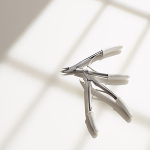 LUCANUS Premium Korean Finger Cuticle Nipper Professional High Quality Original Nail Clipper Gift Box Nail Supplies and Tools - Product Image 4
