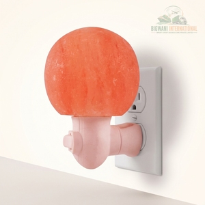 Lampe de nuit à brancher en forme de boule/globe de sel de roche de l'Himalaya, sculptée à la main, sphère ronde, décoration murale, lumière pour chambre et couloir - Product Image 3