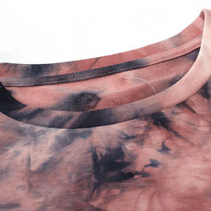 เสื้อยืดผู้ชายคุณภาพพรีเมียมสีชมพูและสีดำลายมัดย้อม เสื้อยืดสตรีทแวร์สุดอินเทรนด์ ผ้าฝ้าย 100% เสื้อแขนสั้นสำหรับฤดูร้อนเพื่อสไตล์แฟชั่น - Product Image 3