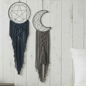 Attrape-rêves bohème en macramé tissé à la main en fil de coton pour la décoration intérieure - Product Image 3
