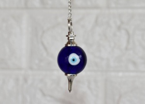 Péndulos de Cristal de Cuarzo Tallados con Ojo Turco para Meditación, Reiki, Brujería, Sanación y Equilibrio, Venta al por Mayor - Product Image 3