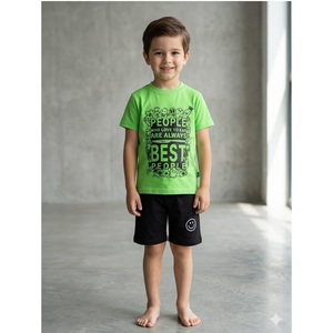 Ensemble short et t-shirt en coton confortable de qualité supérieure pour garçons, tenue assortie pour enfants, en vente - Product Image 1