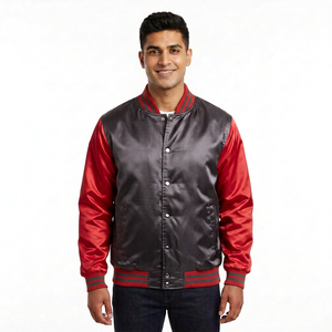 Vêtements d'extérieur matelassés personnalisés de style universitaire 220 GSM pour les marques de streetwear, collections en gros - Product Image 2