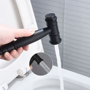 Set Moderno di Spruzzatori per WC in Acciaio Inox, Kit Bidet con Acqua Calda e Fredda, Colore Nero, Facile da Pulire per Hotel - Product Image 4