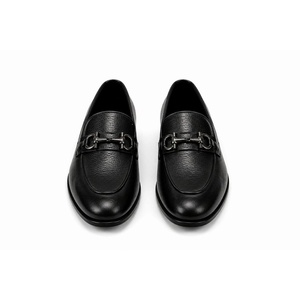 Mocassins Classiques de Luxe pour Hommes en Cuir de Vachette Véritable, à Enfiler, avec Détail Métallique, Respirants, Légers, Semelle Intermédiaire en Caoutchouc Durable - Product Image 1