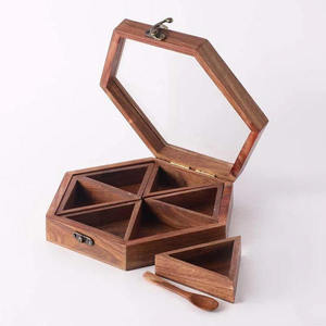 Molinillo de especias y nueces rectangular de madera de pino pulida, imitación antigua, multiusos, personalizado, con 9 compartimentos, ecológico y apto para lavavajillas. - Product Image 3