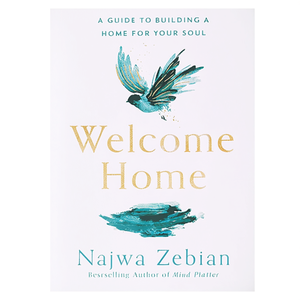 Bienvenue à la maison par l'auteur Najwa Zebian, impression de livre broché personnalisé à couverture souple - Product Image 1