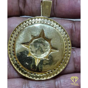 Pendentif porte-bonheur personnalisé en argent sterling 925 avec sertissage de diamant moissanite de qualité supérieure - Product Image 4