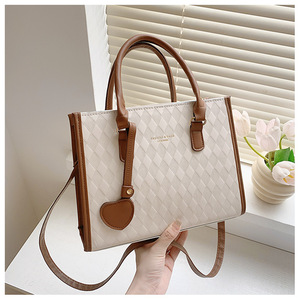 Durable Handmade Luxury Genuine Leather Casual Tote Shoulder <b>Bag</b> Zipper Waterproof Lightweight Women Customizable Fashion Single - Product Image 4