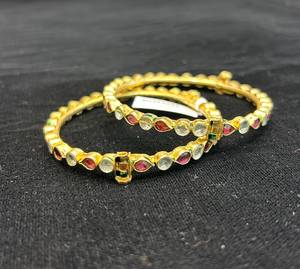 Bracelets TISHYA DIAMOND pour femmes en alliage de cuivre plaqué or avec cristaux sertis en forme géométrique, bijoux de mariage tendance - Product Image 2