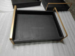 ถาดเสิร์ฟไม้หรูหราพร้อมที่จับโลหะถาดตกแต่งธรรมชาติสำหรับห้องครัวห้องรับประทานอาหารอุปกรณ์จัดระเบียบบนโต๊ะอาหาร - Product Image 5