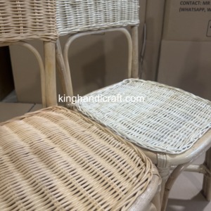 Chaise pour enfant en rotin naturel tressé à la main pour location événementielle, mariage, fête, anniversaire, photographie et décoration - Product Image 4