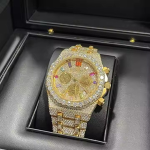 Reloj de Lujo para Hombre con Diamantes Moissanite, Reloj de Pulsera de Cuarzo Premium para Uso en la Oficina y un Look Elegante y Moderno - Product Image 4
