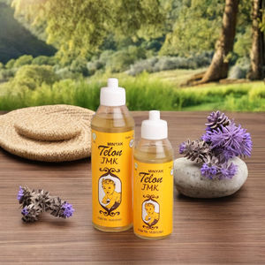 Huile à base de plantes traditionnelle de la meilleure qualité 100 ml pour le massage corporel, hydratante, protection contre les moustiques avec huile de fenouil, de noix de coco et de cajuput - Product Image 3