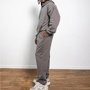 Conjunto Deportivo de 2 Piezas para Hombre y Mujer, Sudadera con Capucha y Pantalones Jogger, 100% Algodón Francés de Primera Calidad - Product Image 4