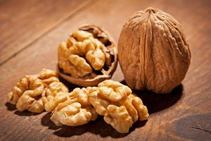 Wholesale Walnut Halves 10 kg Box Healthy Natural Nuts 12 Month Shelf Life Premium Quality from Austria Best Price Stock Cheap - Product Image 2