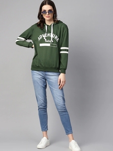 Sudadera con capucha verde para mujer con estampado de letras blancas y rayas en las mangas, top informal tipo jersey - Product Image 4