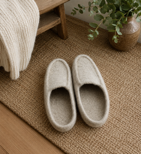 Zapato de fieltro de lana gris con estilo-Mocasines y zapatillas cálidos y cómodos - Product Image 2
