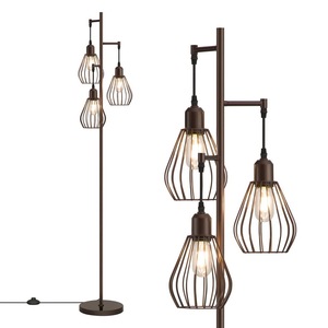 Lampe sur pied en or luxueux avec base en marbre et abat-jour en tissu pour une décoration intérieure élégante - Product Image 5