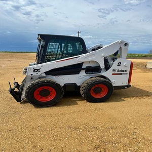 รถตักล้อยางขนาดเล็ก Bobcat S770 มือสองราคาประหยัด น้ำหนักบรรทุก 1 ตัน เหมาะสำหรับงานก่อสร้างและงานเกษตร - Product Image 4