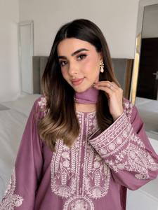 Women's Purple Embroidered Kurta Set With <b>White</b> <b>Lace</b> Loose Fit Ankle-Length Traditional Indian Pakistani Wear All Seasons - Product Image 2