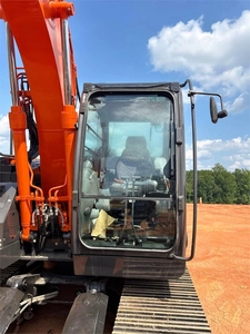 Well Maintained ZX135US-6 13.5 Ton Earthmoving <b>Machine</b> Available For Export - Product Image 4
