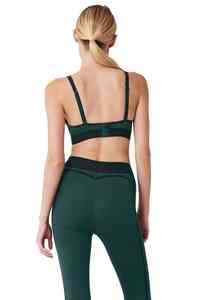 Ensemble de sport deux pièces haut de gamme 2026 pour femme : soutien-gorge de yoga et leggings confortables et extensibles – Vêtements de fitness et de yoga en gros - Product Image 4