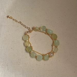 Pulsera con cuentas de cristal y diamantes de imitación Estilo romántico Hecho en China - Product Image 4