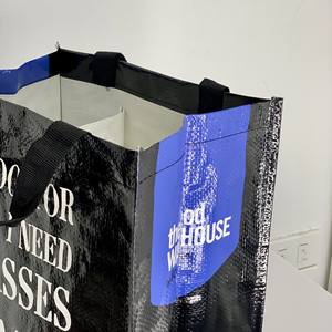 ถุงช้อปปิ้งแบบมีหูหิ้วทนทาน พิมพ์เฟล็กโซ สีตามสั่ง พิมพ์กราเวียร์แบบใหม่ กระเป๋าโท้ทสั่งทำได้ รับผลิตแบบ OEM ODM - Product Image 6