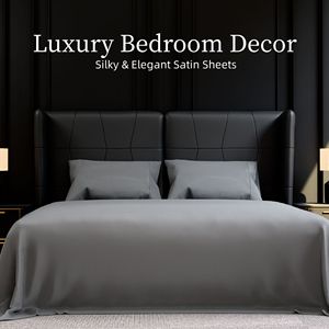 Set di Biancheria da Letto King Size 4 Pezzi in Microfibra Spazzolata Resistente al Restringimento e allo Sbiadimento Facile da Pulire (Grigio) con Piumino - Product Image 1