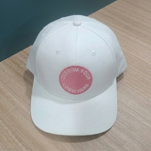 Gorra de Béisbol Personalizada de 6 Paneles con Bordado Plano, Visera Curva, Cierre Ajustable, Marca Privada, Fabricante OEM ODM, MOQ Bajo - Product Image 2