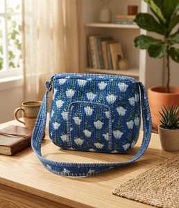 Quilted Cotton Women Backpack Floral Print Travel Duffle Bag Lightweight Casual Shoulder Crossbody Bag Zipper for Gym Trip - Product Image 1