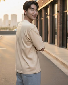 เสื้อยืดปักลายหน้าอกผู้ชาย ทรงโอเวอร์ไซส์ บ็อกซี่ ไหล่ตก แขนสั้น ผ้าฝ้ายลำลอง ทรงหลวม สตรีทแวร์ เสื้อผู้ชายทรงโอเวอร์ไซส์ บ็อกซี่ - Product Image 4