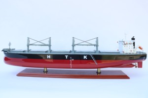 HTK GALAXY-โมเดลเรือไม้เนื้อแข็งทำมือ ทาสีอย่างประณีต เรือบรรทุกสินค้าเชิงพาณิชย์สุดหรู ธีมการเดินเรือ ตั้งโชว์ได้ในบ้าน - Product Image 3