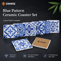 Blaues Blumenmuster Keramik-Untersetzer-Set Quadratische Getränkeuntersetzer mit Korkrückseite Individuelles Muster Geschenk Tischdekoration Großhandel Lieferant B2B