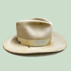 Chapeaux de cowboy tendance, chapeaux Fedora western personnalisés pour hommes et femmes, chapeaux Kadora de haute qualité, design élégant à large bord unisexe classique - Product Image 1