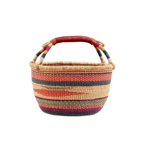 Panier de rangement écologique personnalisé tissé à la main, motif multicolore, panier à linge en jonc de mer naturel - Product Image 1
