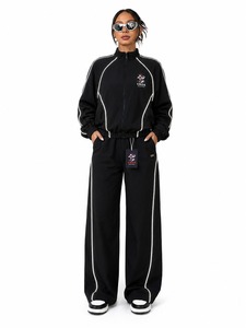 Conjunto Deportivo para Mujer, Chaqueta Cortavientos con Cierre Completo y Pantalones Jogger, Ropa Deportiva Ligera para Entrenamiento - Product Image 1