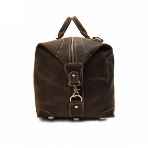 Sac de voyage en cuir avec bandoulière réglable, sac à main imperméable en polyester durable, sac de week-end extra large avec compartiment à chaussures - Product Image 2