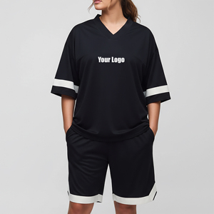 Ensemble deux pièces grande taille en jersey 100 % coton, couleur unie, avec broderies vintage et patchs en dentelle, style streetwear écoresponsable, vente en gros - Product Image 1