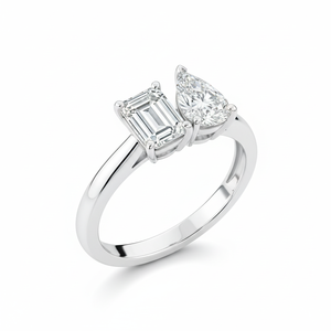 Anillo de Compromiso Abierto de Oro de 18K de Moda con Diamantes Cultivados en <span class=keywords><strong>Laboratorio</strong></span> de Corte Esmeralda de 1.5ct y Corte Pera de 1.5ct con Engaste de Puntas - Product Image 6