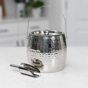 Grand seau à glace en acier inoxydable style trophée argenté, poignées ornées, base cannelée, design moderne et luxueux, étanche, disponible - Product Image 6