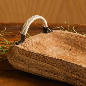 Plateau de rangement et de service rustique avec poignées en corde robustes, aspect artisanal, idéal pour la décoration de table et les réceptions - Product Image 5