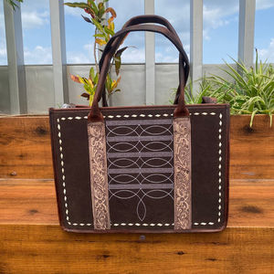 กระเป๋าถือหนังกลับสีน้ำตาลเข้มสำหรับผู้หญิง - Product Image 2