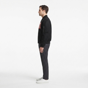 Blouson bomber streetwear noir minimaliste personnalisé, 100% nylon ripstop 120GSM, résistant à l'eau, léger, fermeture éclair sur le devant, unisexe - Product Image 3