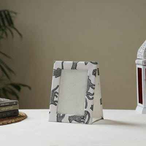 Marco de Fotos Personalizado de Madera con Incrustaciones de Hueso y Resina, Hecho a Mano en India, de la Mejor Calidad, para Decoración - Product Image 1