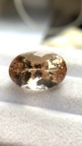 Piedra de Morganita Natural Certificada, Corte Ovalado, con Excelente Color y Brillo, Beryl Natural de 13.58 Quilates, Limpia con Lupa - Product Image 4