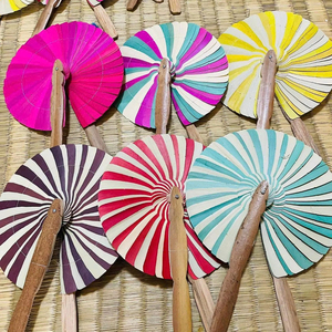 พัดมือทำจากมะพร้าวธรรมชาติ วัสดุจากใบมะพร้าวเวียดนาม สำหรับคลายร้อน ใช้เป็นงานฝีมือตกแต่งบ้าน มีจำหน่ายจำนวนมาก - Product Image 1